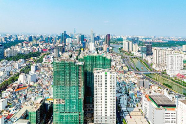 The Grand Manhattan Hoàn Tất Nghĩa Vụ Tài Chính