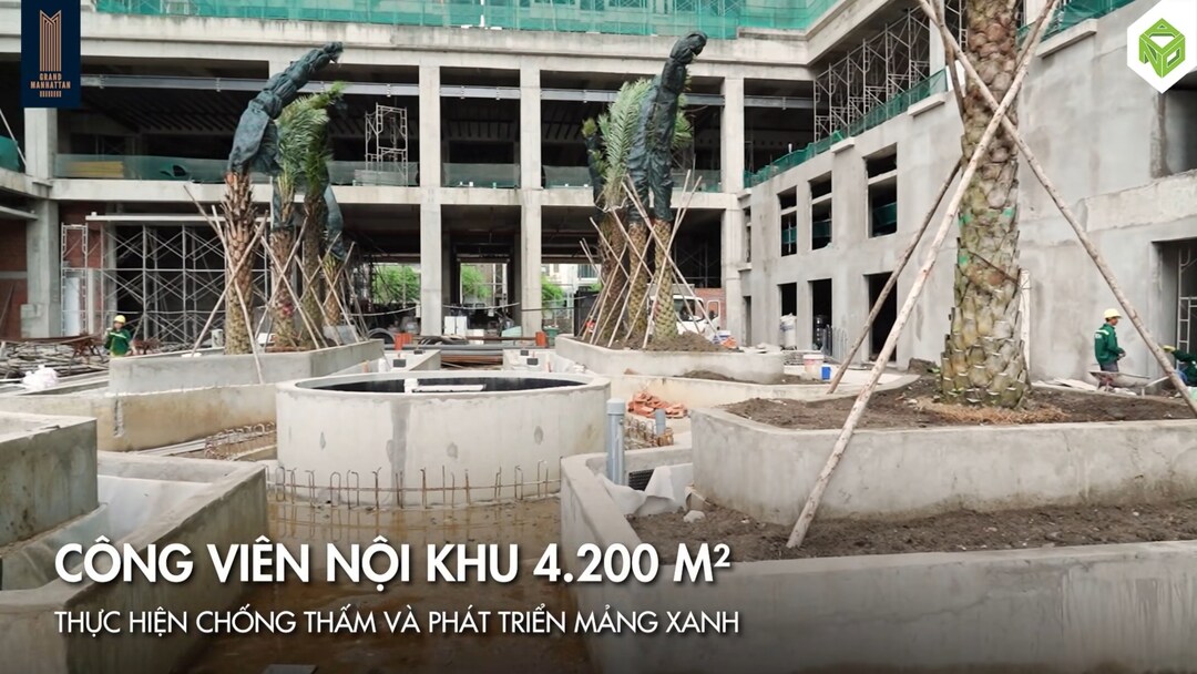 Thi công chống thấm và trồng cây xanh tại công viên nội khu 4200m2 The Grand Manhattan